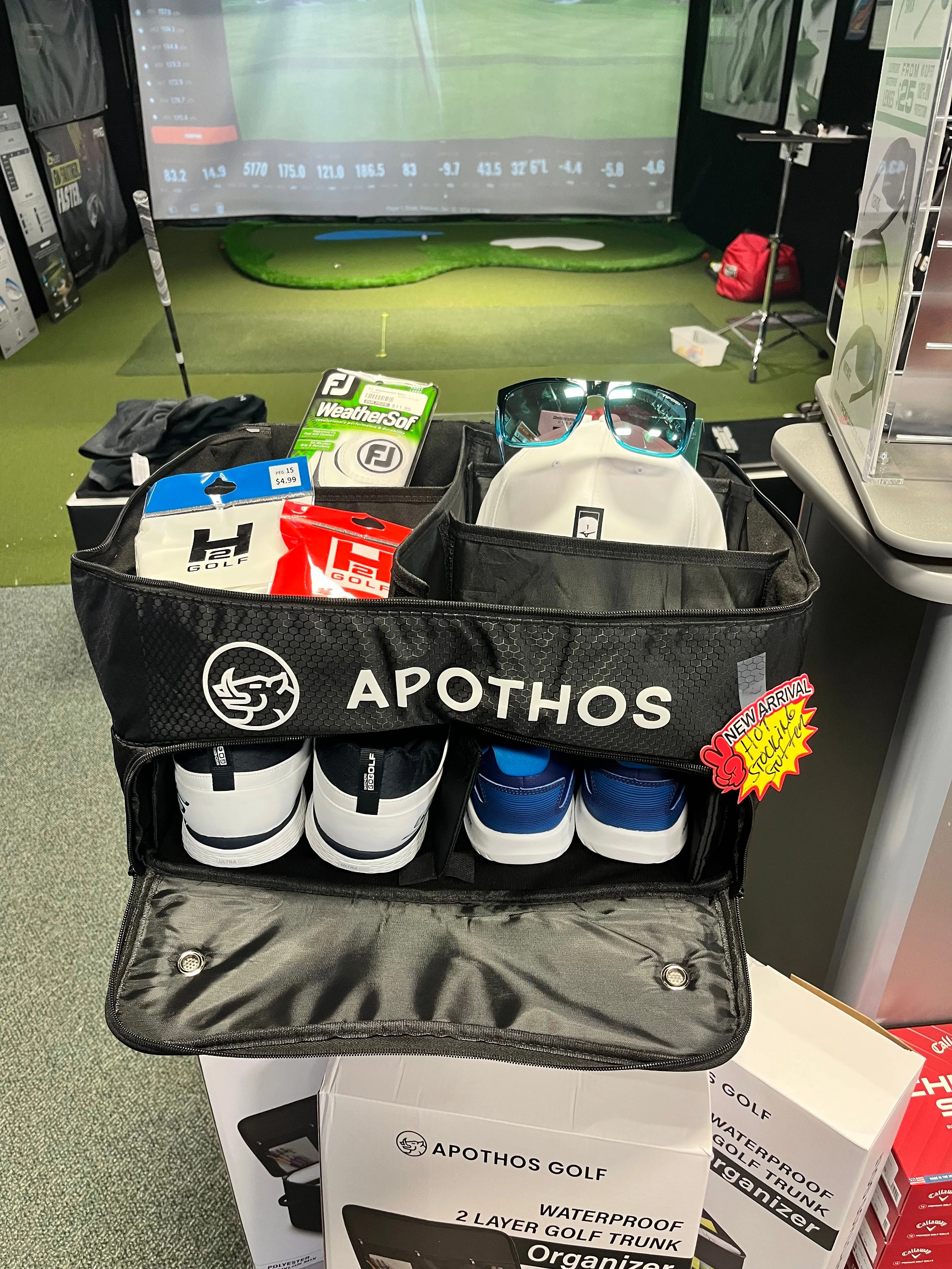 Apothos Golf Waterproof Trunk Organizer Shoes Clothes Storage Compartments