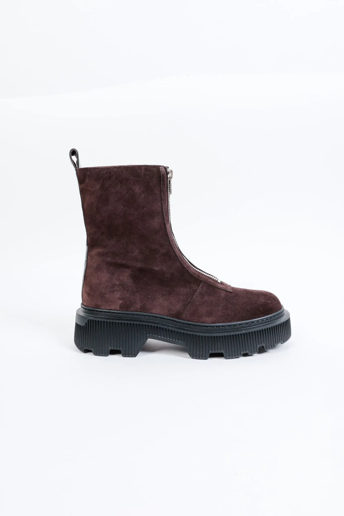 BARBARA CHOCOLATE- Extra Light Zip Front Boots