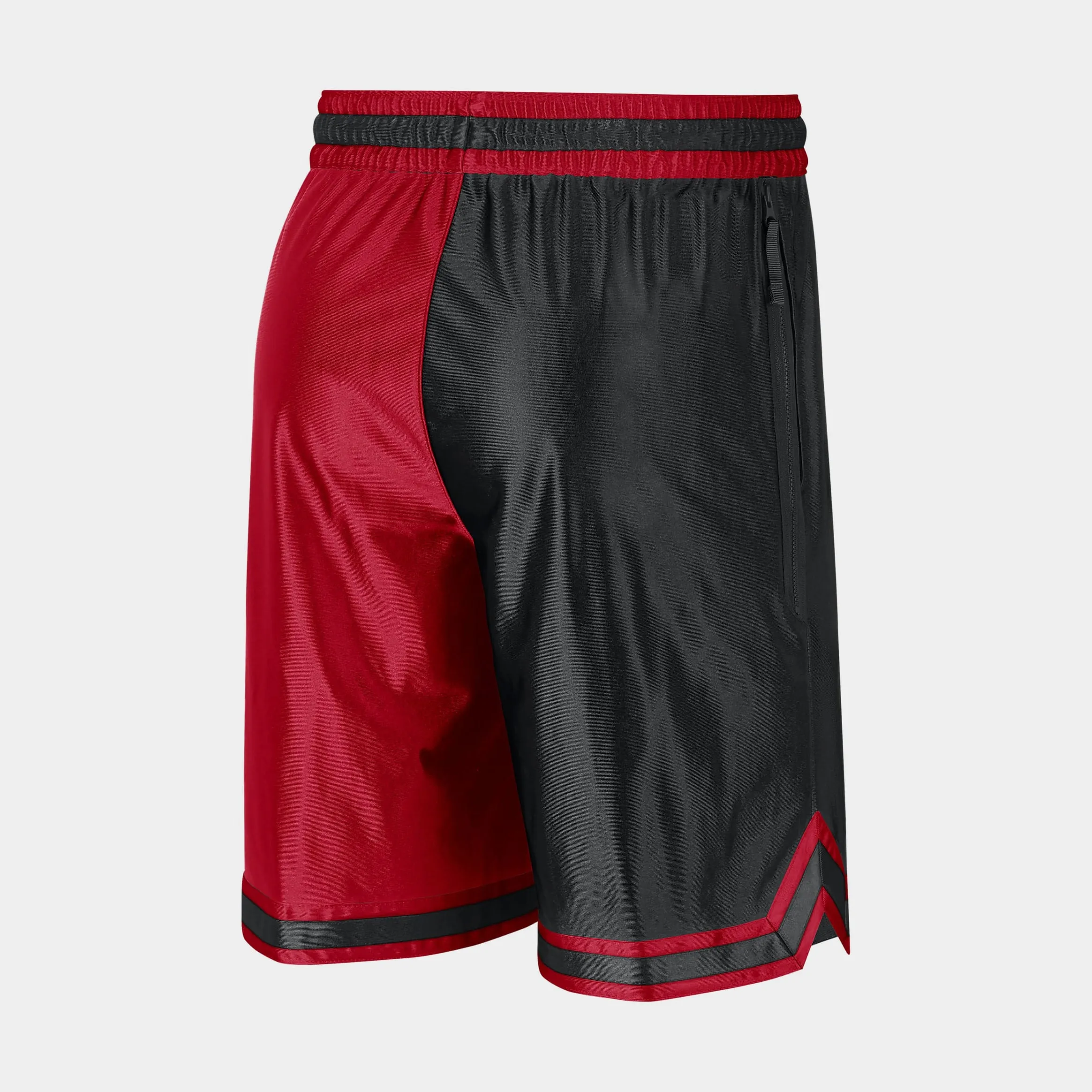 Chicago Bulls Courtside Dri-Fit NBA Graphic Mens Shorts (Black/Red)