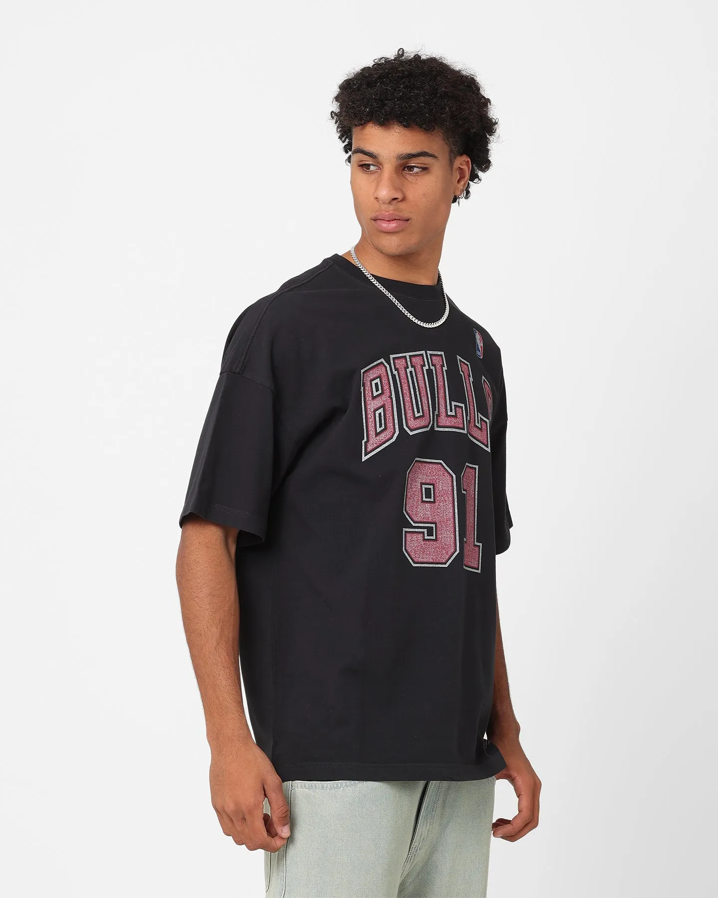 Mitchell & Ness Chicago Bulls Name & Number Oversized T-Shirt Faded Black