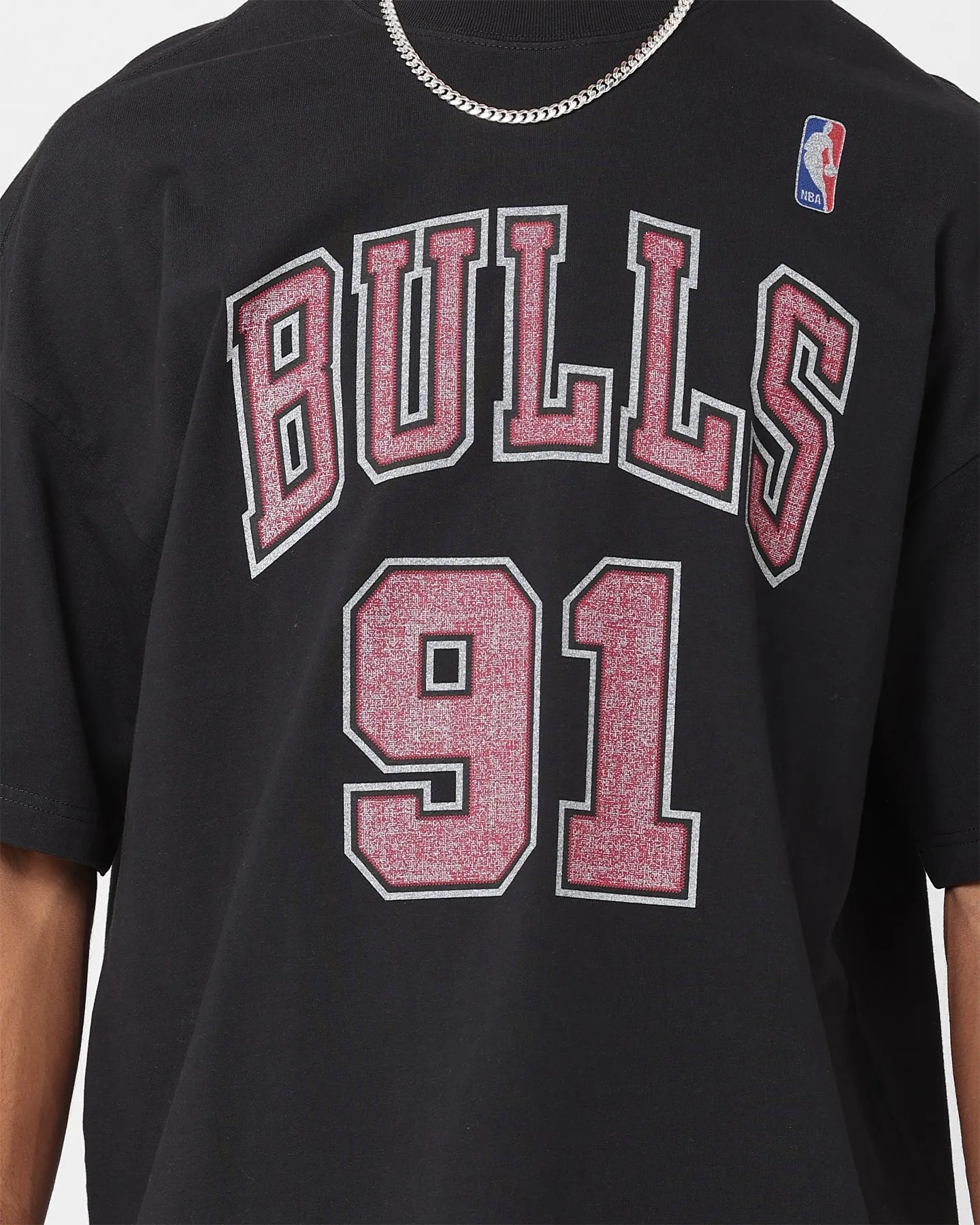 Mitchell & Ness Chicago Bulls Name & Number Oversized T-Shirt Faded Black