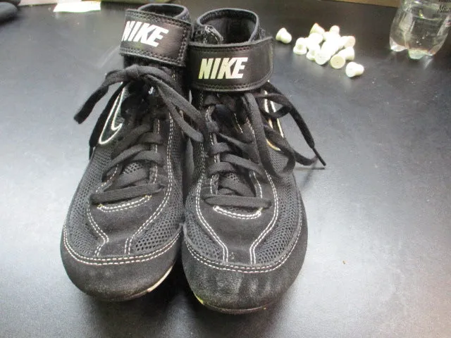 Used Nike Wrestling Shoes Size 2