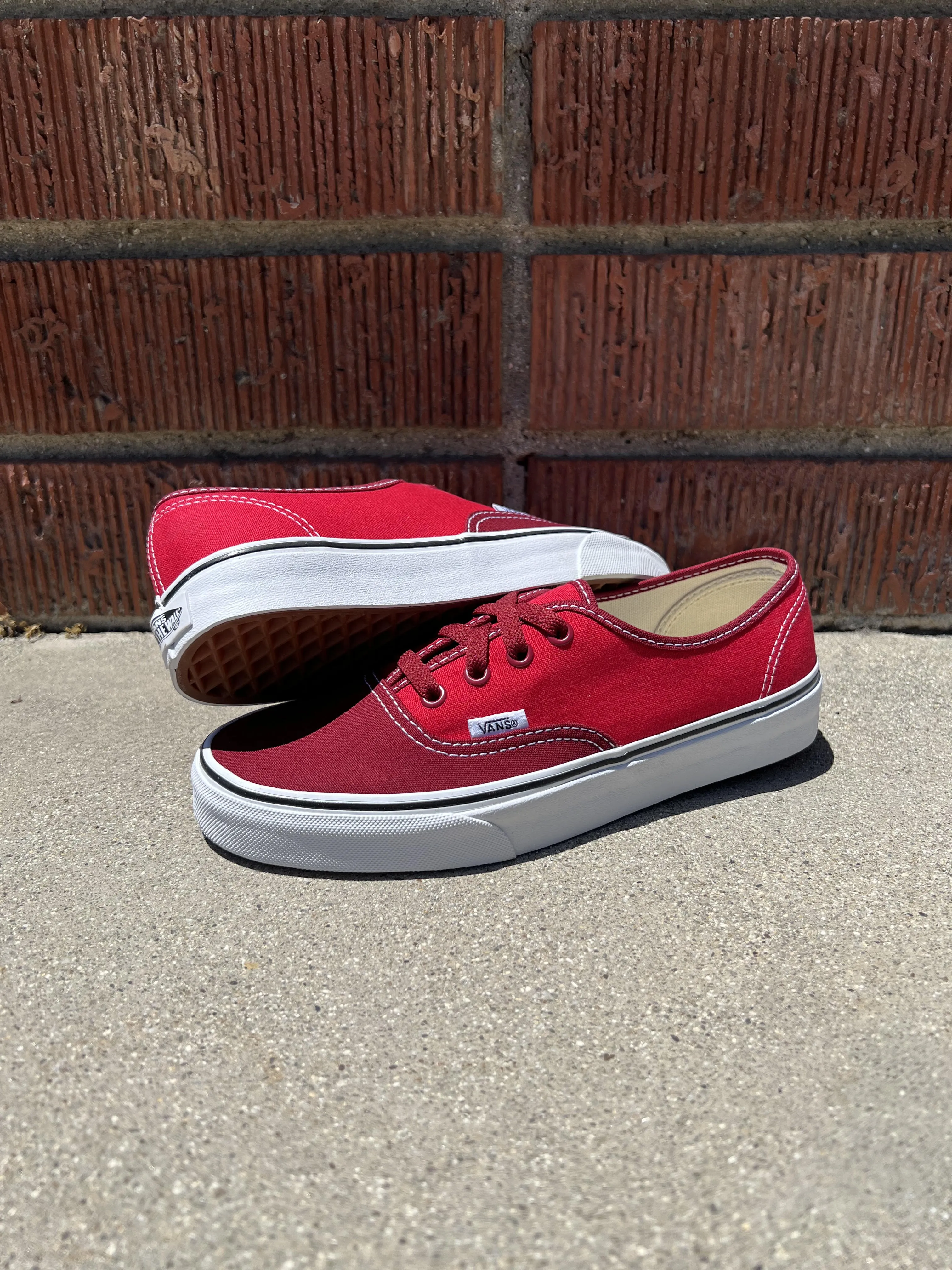 Vans Authentic