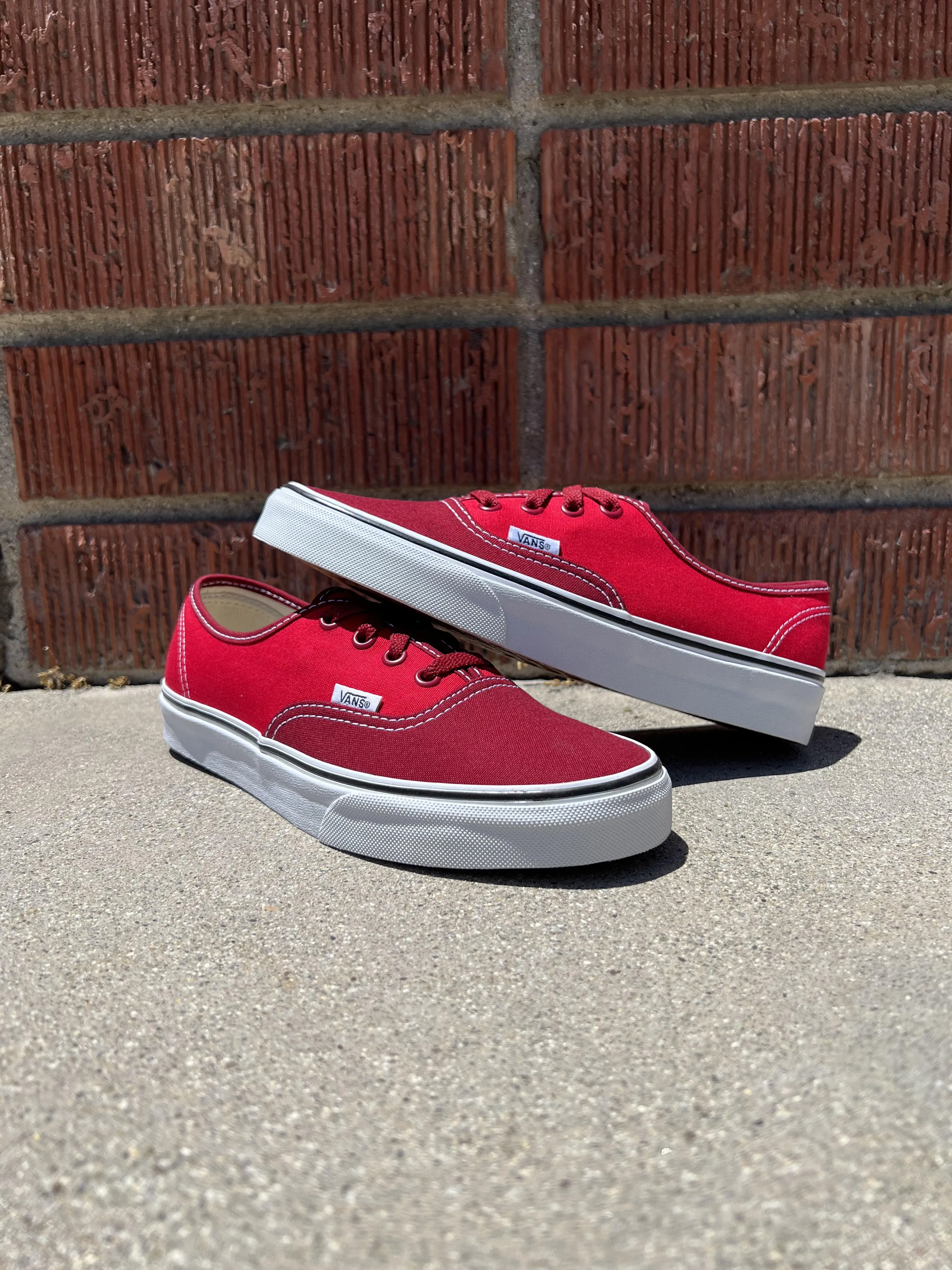 Vans Authentic